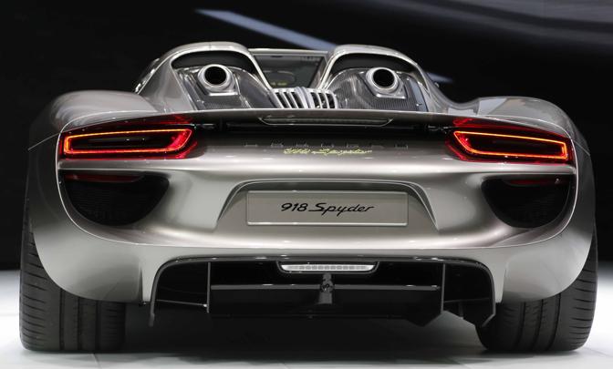 Sempre da Porsche, la 918 Spyder  ormai una realt